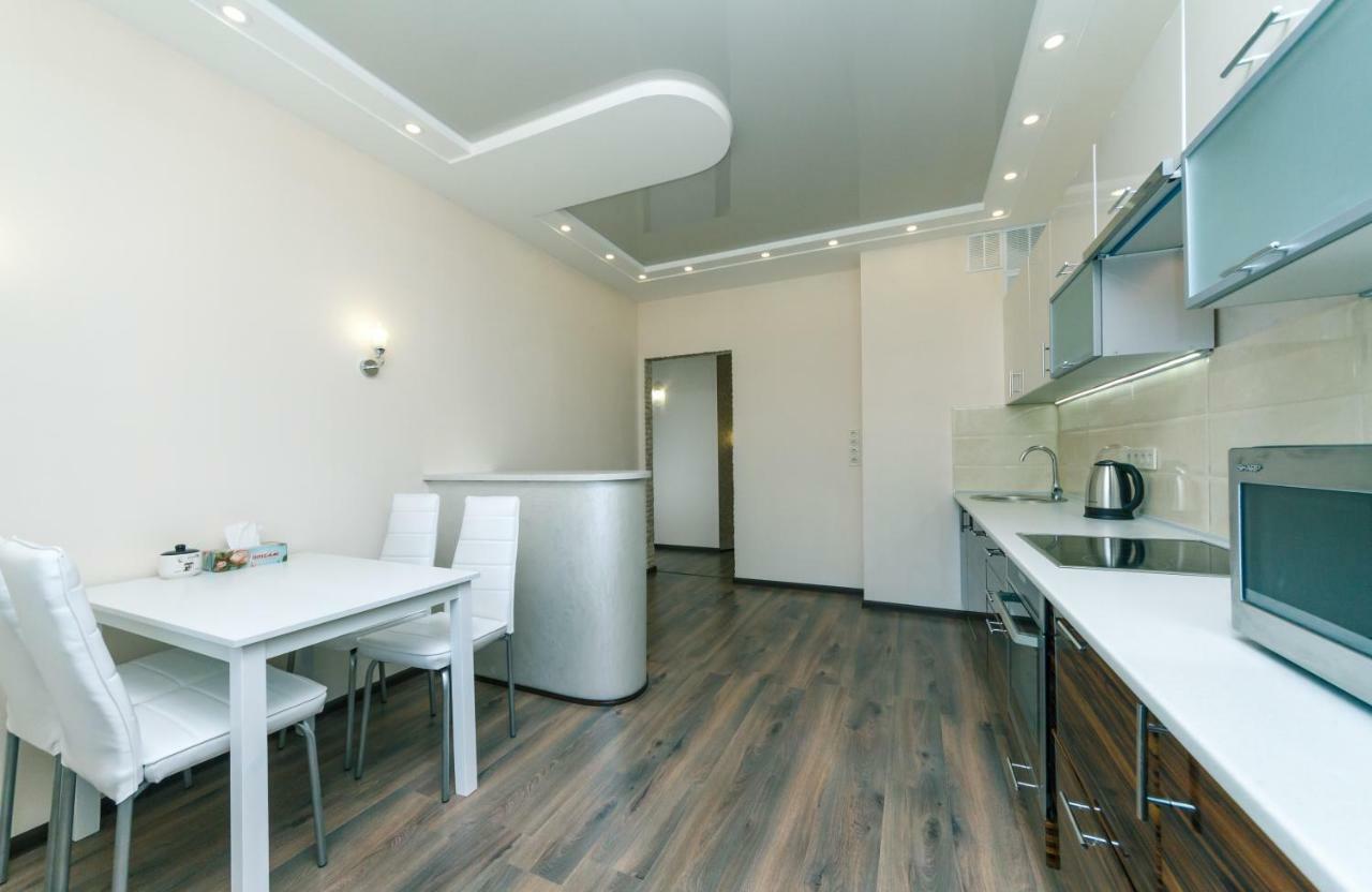 Люкс Апартаменты С 3 Комнатами Княжий Затон Kiev Exterior foto